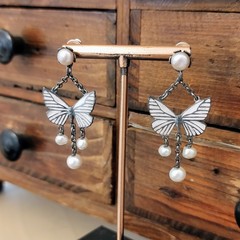Blossom butterfly earrings with natural pearl drops