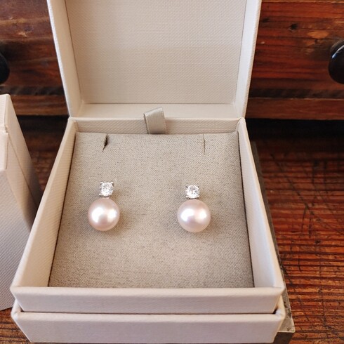 9mm Pink pearl with crystal