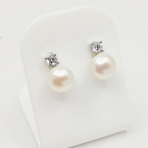Pearl and crystal stud earrings